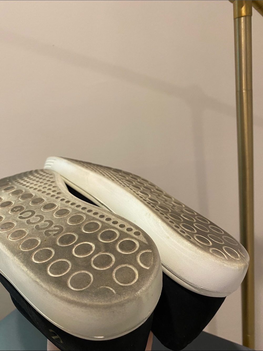 ECCO - Picture 6 of 11